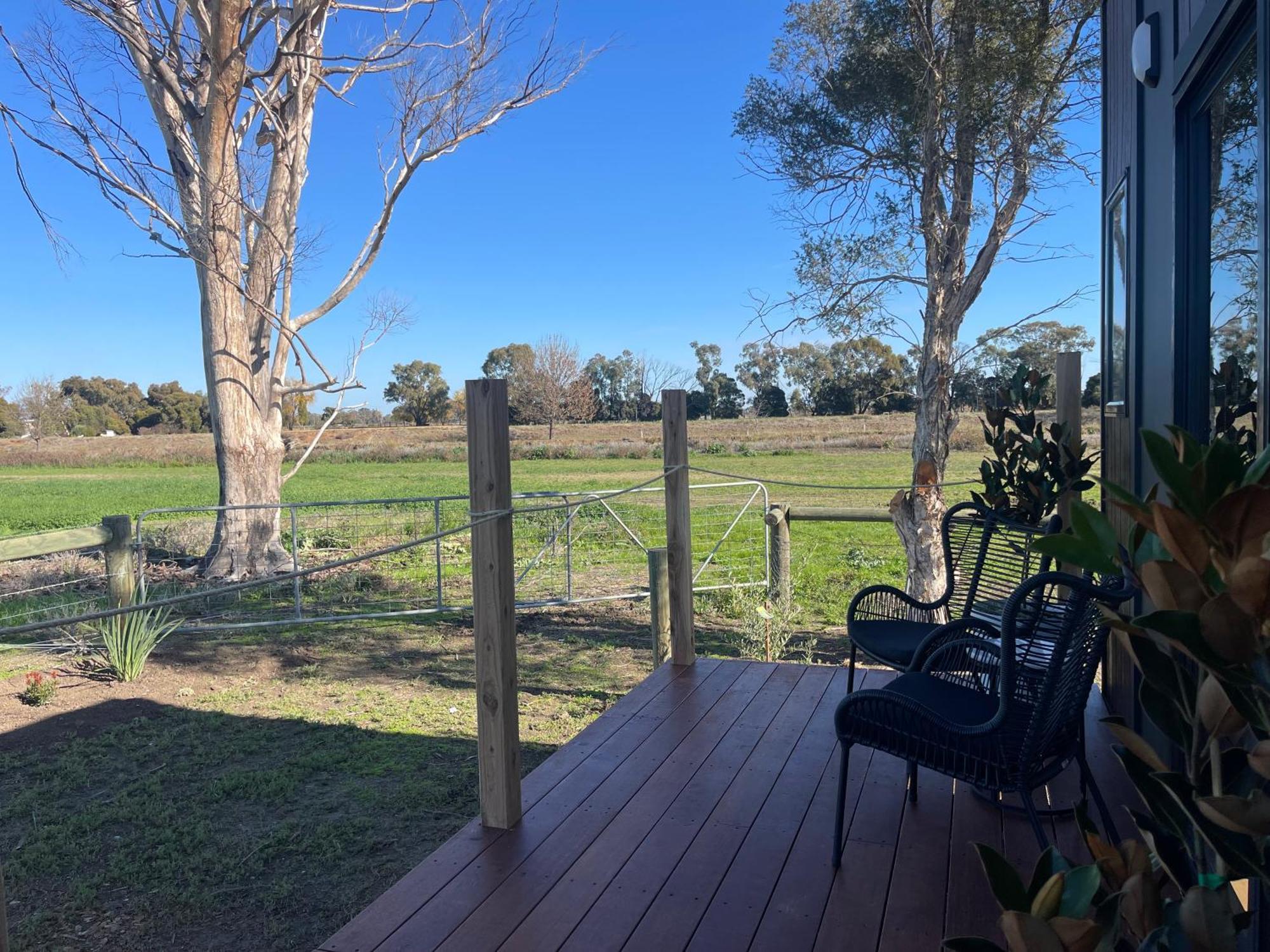 Kerang Holiday Park Hotel Exterior photo